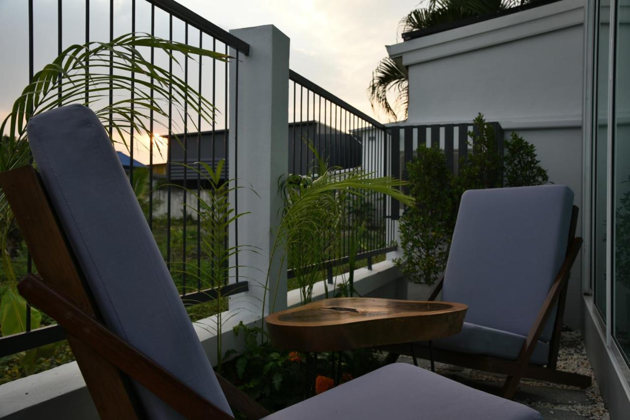 Green Lung Pool Villas Bangkok Bang Krasop Dış mekan fotoğraf